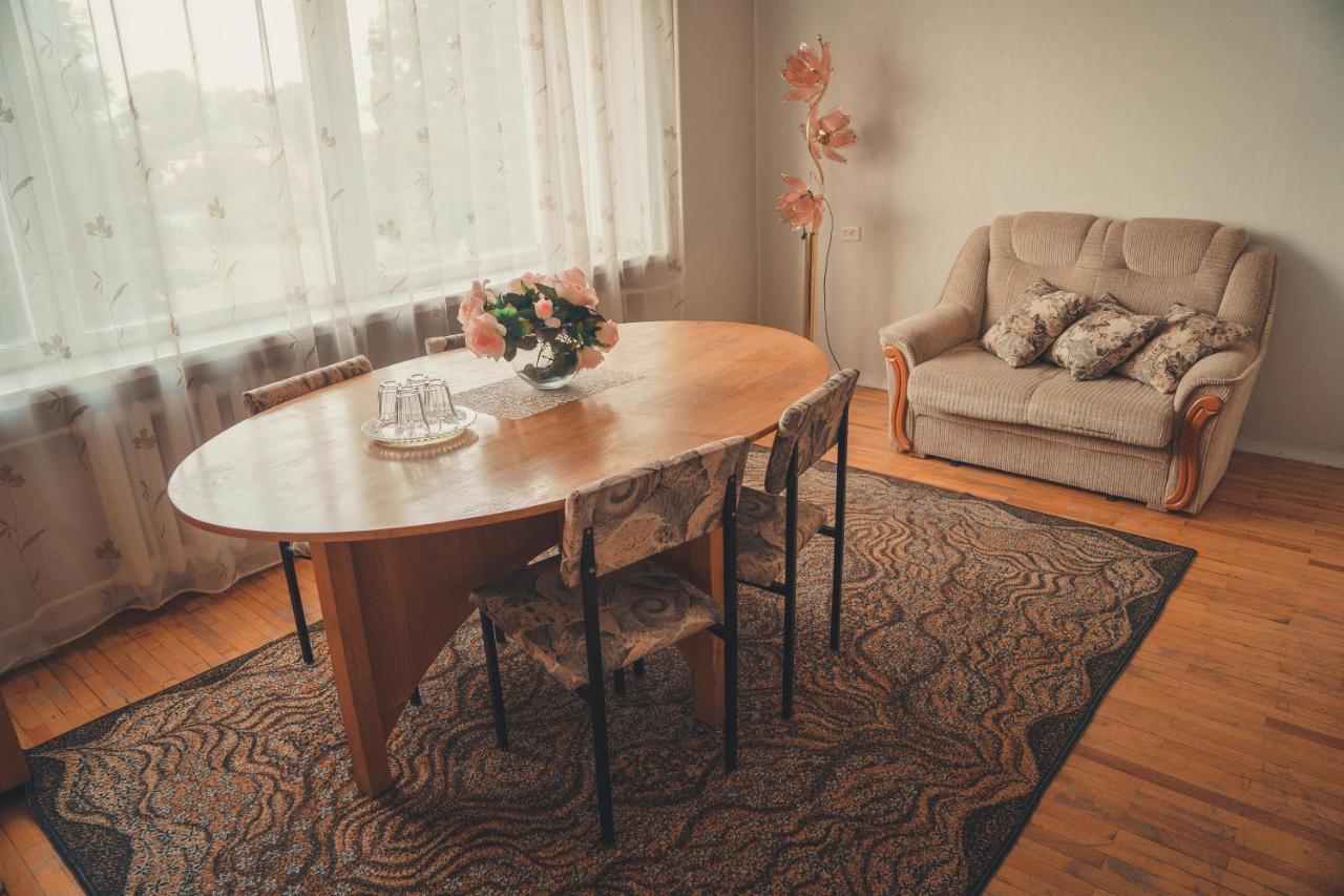 Hotell Paeaesuke Jõhvi Екстериор снимка