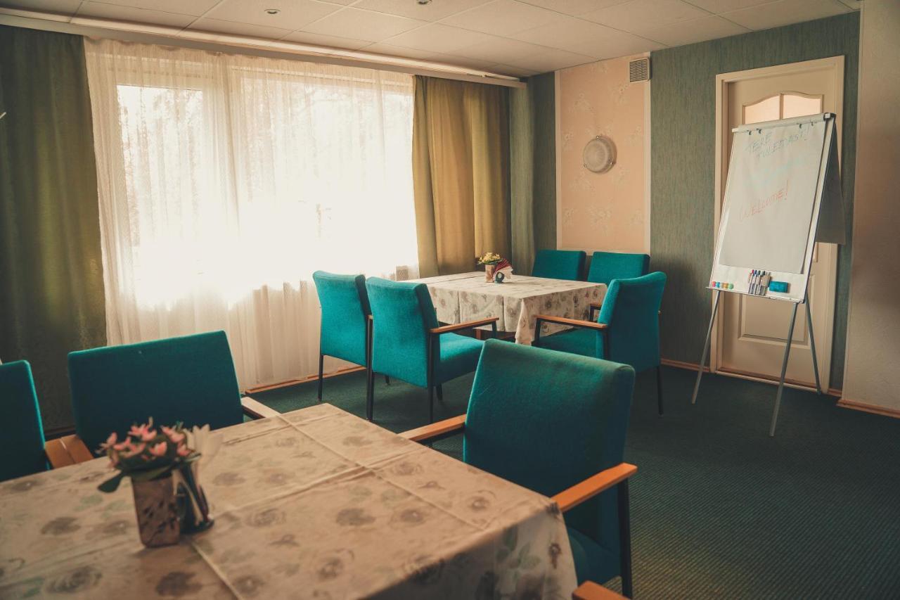 Hotell Paeaesuke Jõhvi Екстериор снимка