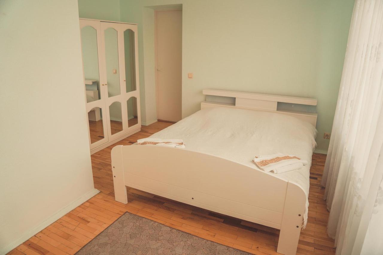 Hotell Paeaesuke Jõhvi Екстериор снимка