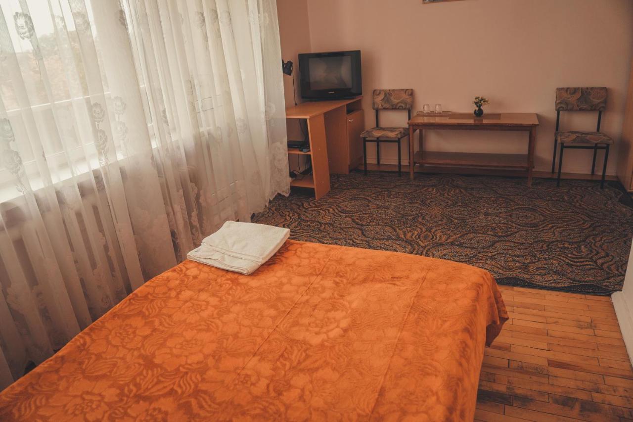 Hotell Paeaesuke Jõhvi Екстериор снимка