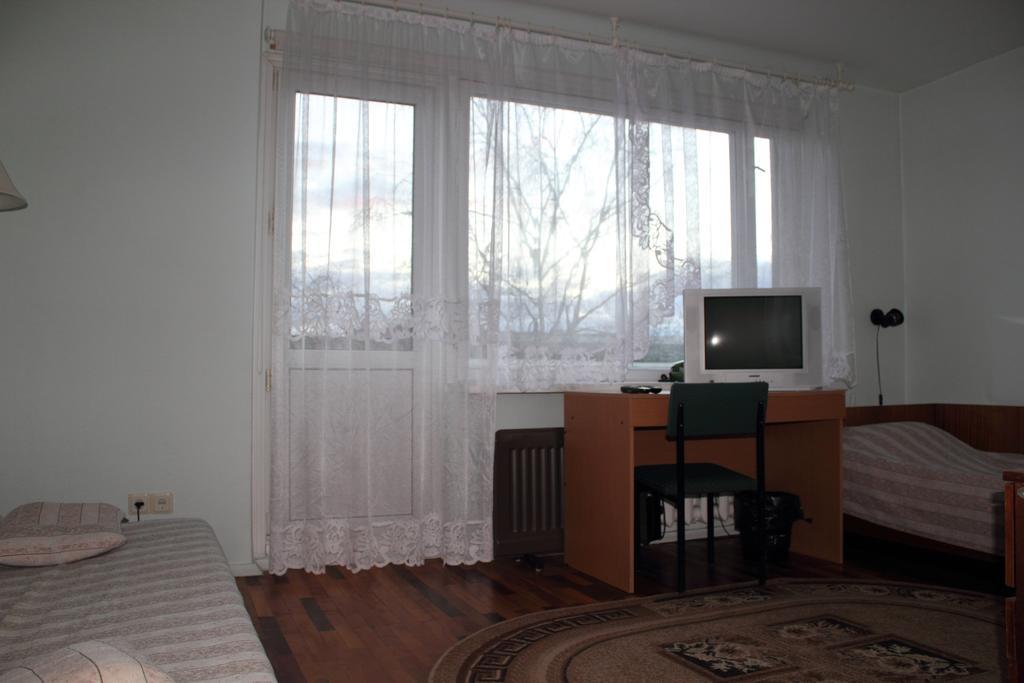 Hotell Paeaesuke Jõhvi Екстериор снимка